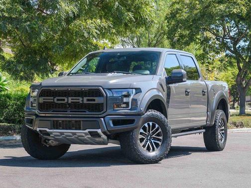 2020 Ford F-150 Raptor