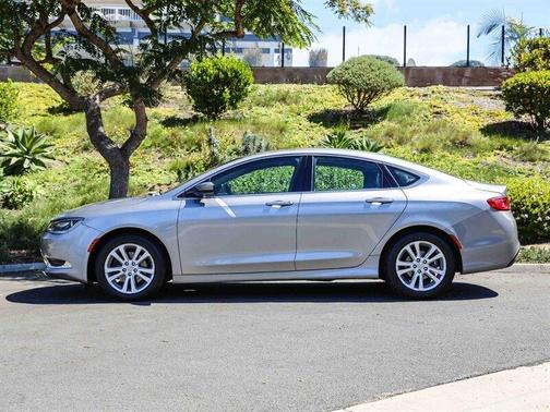 Billet Silver Clearcoat Metallic 2015 Chrysler 200 Limited
