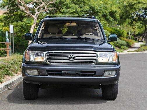 2003 Toyota Land Cruiser 