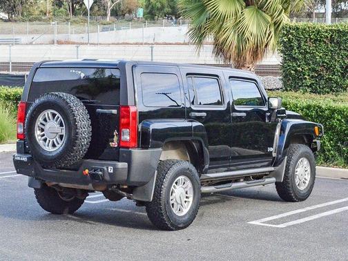 2007 Hummer H3 SUV