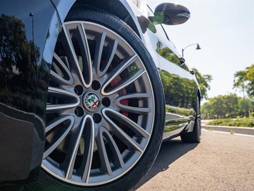 2018 Alfa Romeo Giulia Ti
