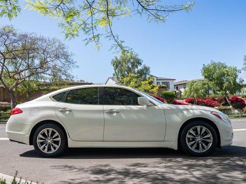 2013 INFINITI M37 Base