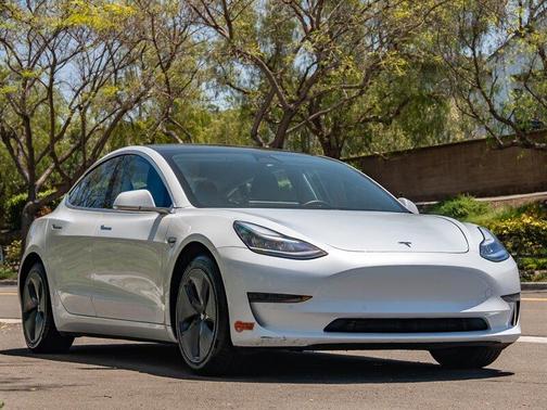 2020 Tesla Model 3 Standard Range Plus