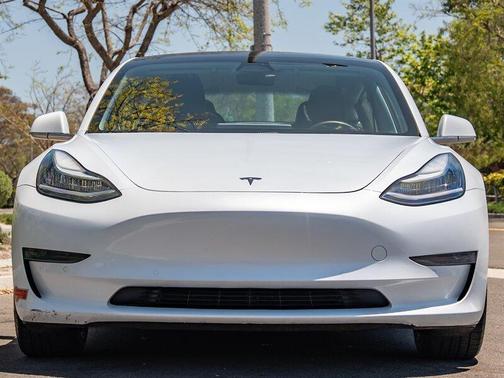 2020 Tesla Model 3 Standard Range Plus