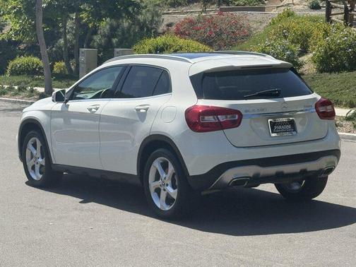 Citrus White 2018 Mercedes-Benz GLA 250 Base 4MATIC