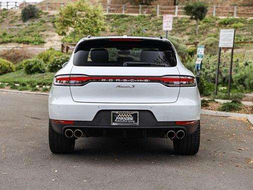 White 2021 Porsche Macan S