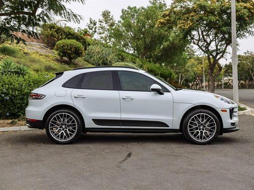 White 2021 Porsche Macan S