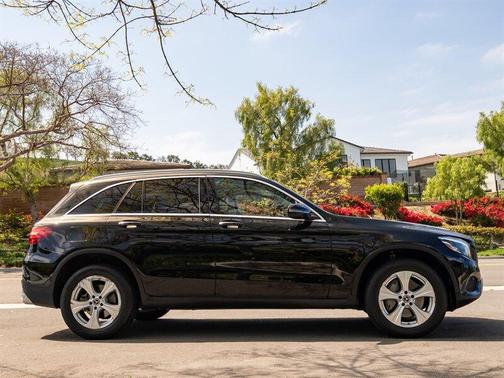 2018 Mercedes-Benz GLC 300 Base