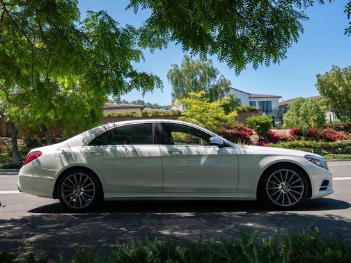 2014 Mercedes-Benz S-Class S 550