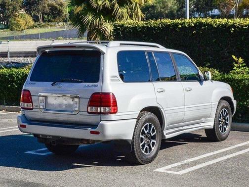 2006 Lexus LX 470 Base (A5)