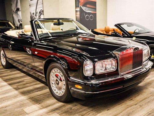 Black 2000 Rolls-Royce Corniche