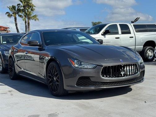 2016 Maserati Ghibli Base