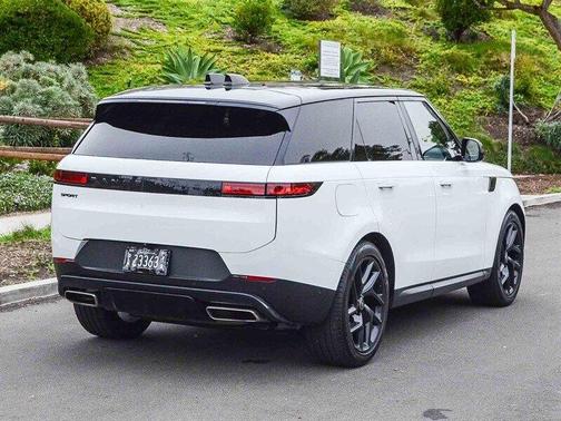 2024 Land Rover Range Rover Sport SE