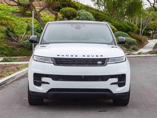 2024 Land Rover Range Rover Sport SE