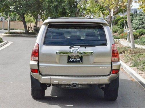 2004 Toyota 4Runner SR5