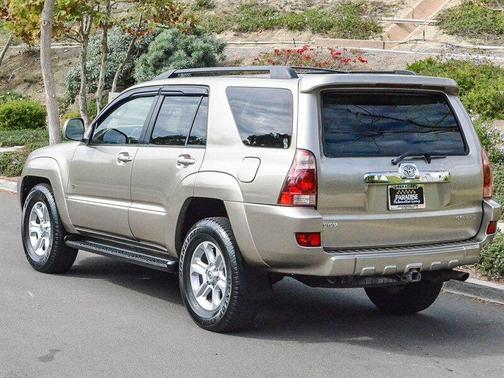 2004 Toyota 4Runner SR5