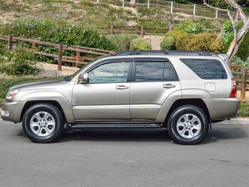 2004 Toyota 4Runner SR5