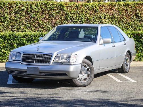 1992 Mercedes-Benz S-Class 