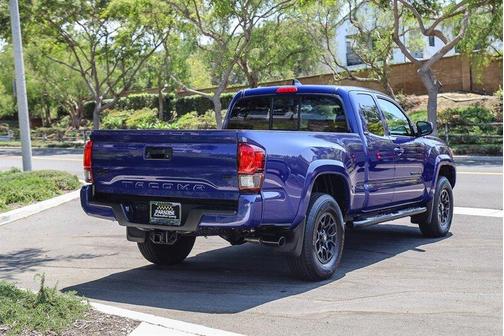 Blue Crush Metallic 2022 Toyota Tacoma SR5