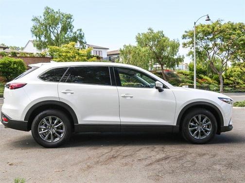 Snowflake White Pearl 2022 Mazda CX-9 Touring