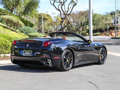 Nero 2010 Ferrari California