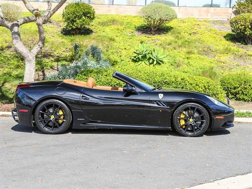 Nero 2010 Ferrari California