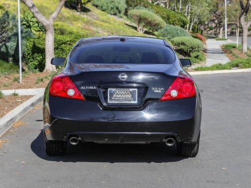 2010 Nissan Altima 3.5 SR