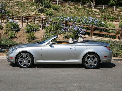 2005 Lexus SC 430 