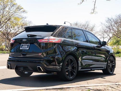2020 Ford Edge ST