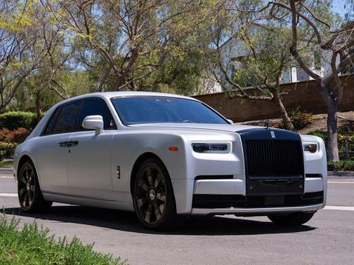 2021 Rolls-Royce Phantom Base
