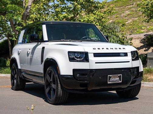 2022 Land Rover Defender 110 X-Dynamic SE