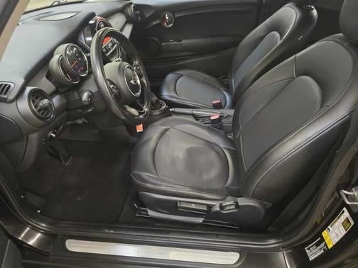 2015 MINI Hardtop Cooper