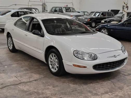 Stone White Clear Coat 1998 Chrysler Concorde LX