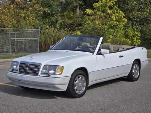 1995 Mercedes-Benz E-Class Cabriolet