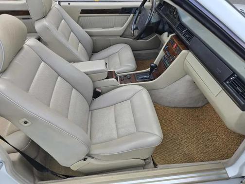 1995 Mercedes-Benz E-Class Cabriolet