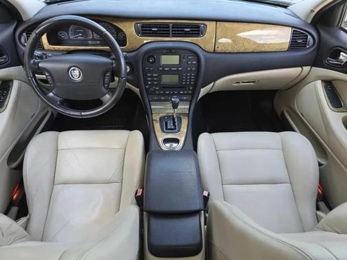 2003 Jaguar S-Type 4.2L V8 R