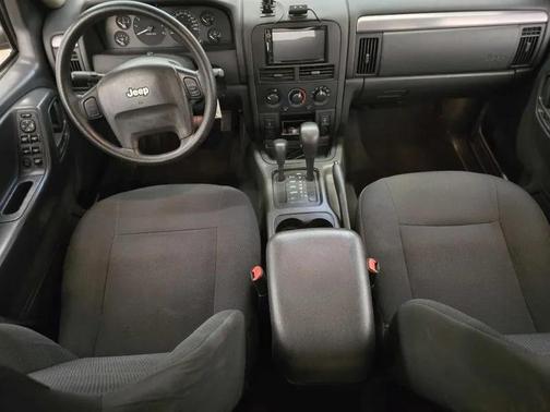2003 Jeep Grand Cherokee Laredo