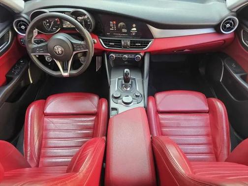 2019 Alfa Romeo Giulia Ti Sport