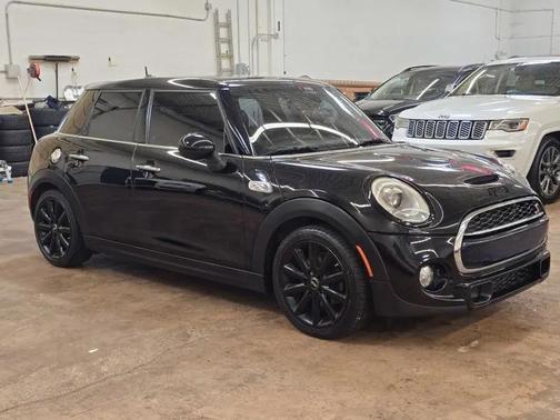 2016 MINI Hardtop Cooper S
