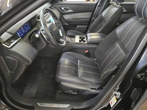Black 2018 Land Rover Range Rover Velar P380 SE R-Dynamic