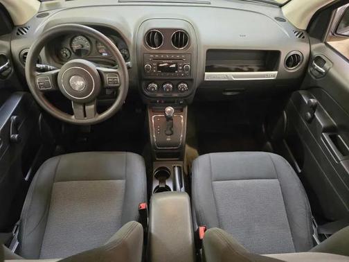 Granite Crystal Metallic Clearcoat 2017 Jeep Compass Sport