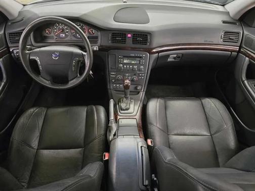2003 Volvo S80 T6