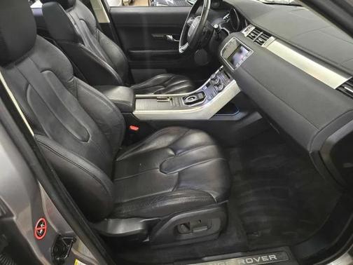 Indus Silver 2013 Land Rover Range Rover Evoque Pure Plus