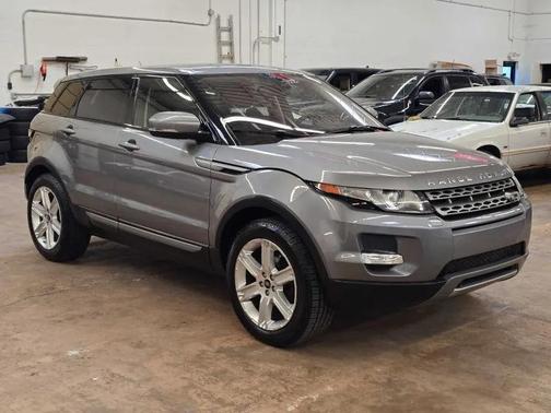 Indus Silver 2013 Land Rover Range Rover Evoque Pure Plus