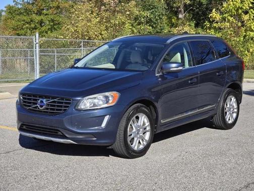 2015 Volvo XC60 T5 Premier Plus
