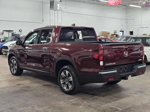 Burgundy 2019 Honda Ridgeline RTL-E