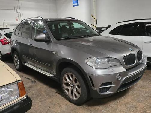 Silver 2013 BMW X5 xDrive35i Premium