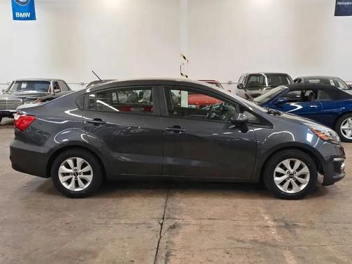 Platinum Graphite 2016 Kia Rio EX