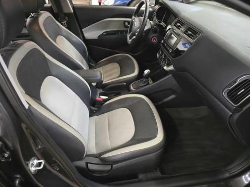 Platinum Graphite 2016 Kia Rio EX