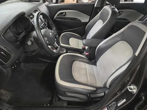 Platinum Graphite 2016 Kia Rio EX